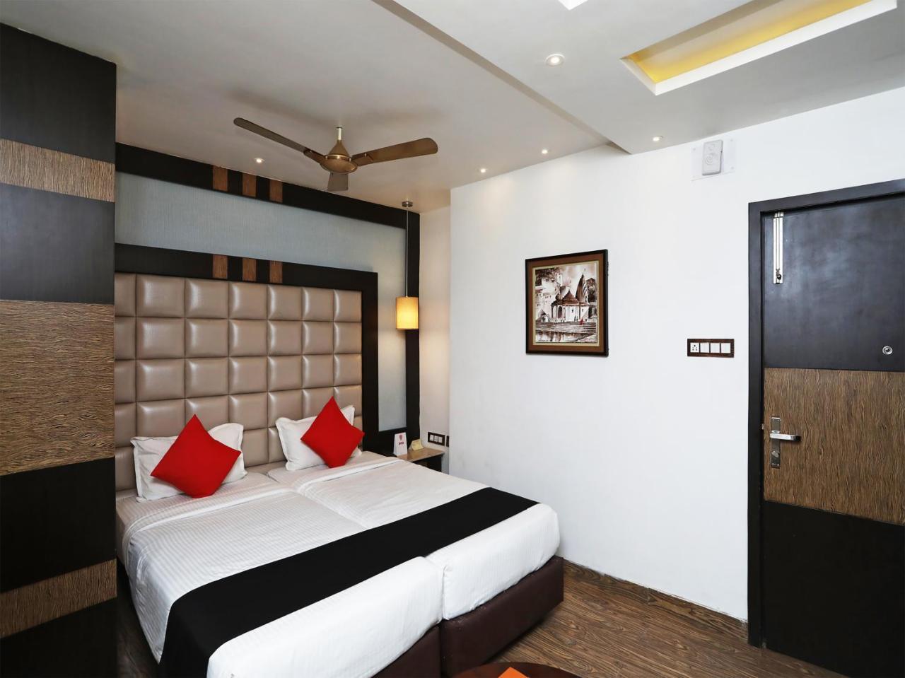 Hotel Acme Calcutta Buitenkant foto